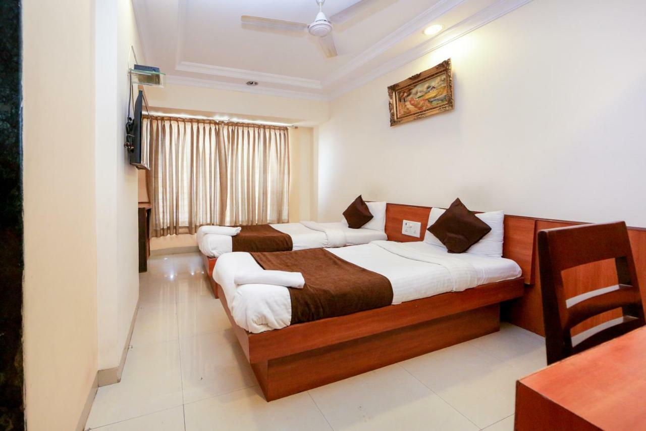 Lucky Hotel Goregaon Bombaj Exteriér fotografie