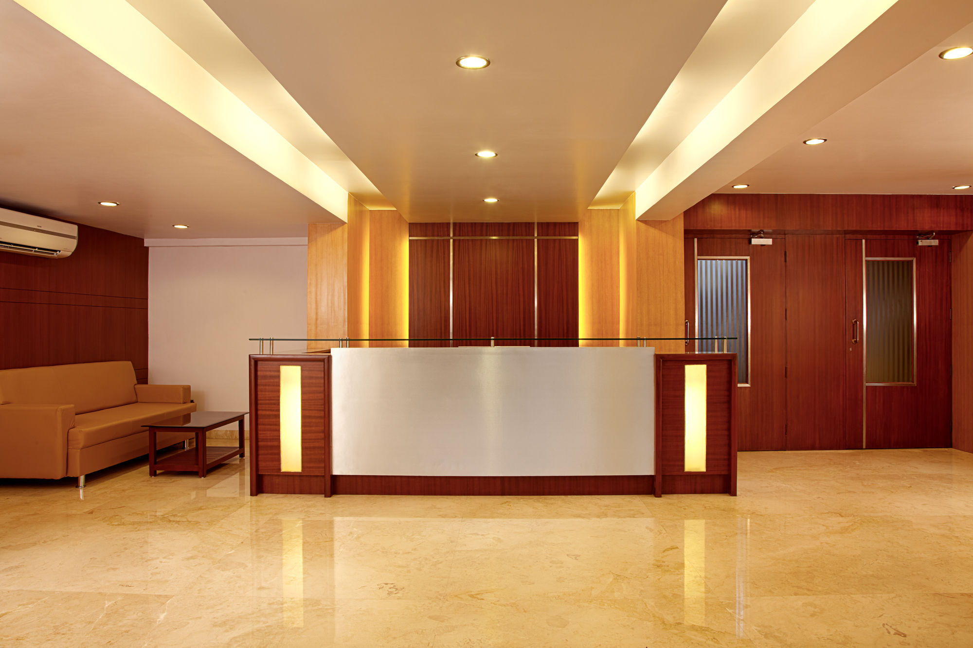 Lucky Hotel Goregaon Bombaj Exteriér fotografie