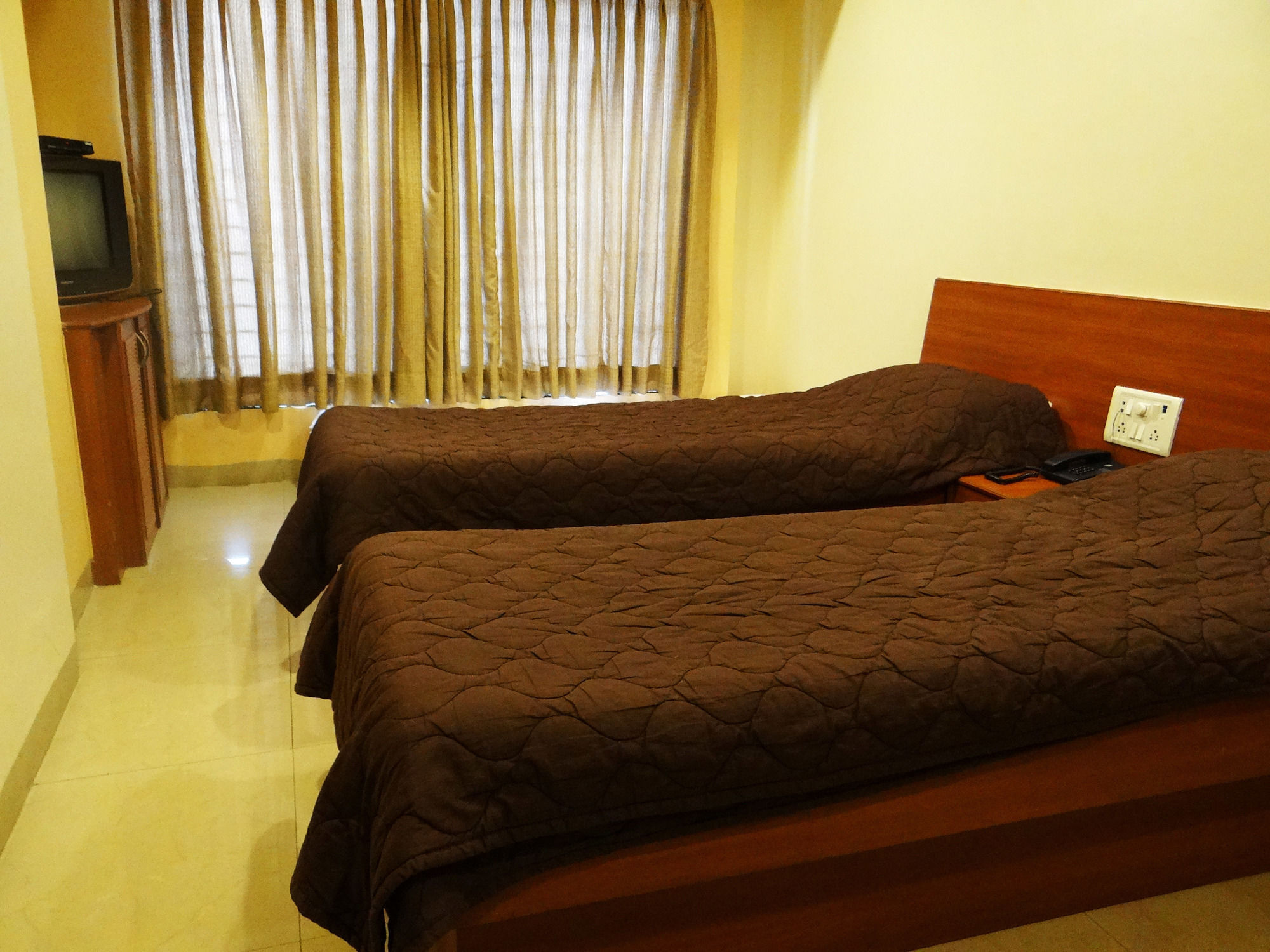 Lucky Hotel Goregaon Bombaj Exteriér fotografie